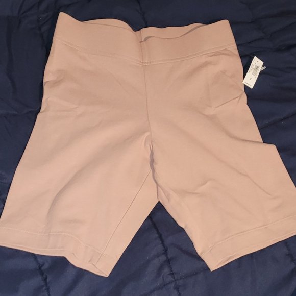 High rise shorts - Picture 1 of 1